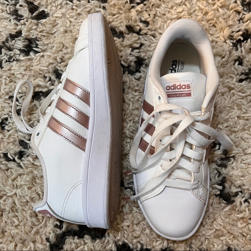 Adidas Cloudfoam Sneakers White Rose Gold Metallic Stripe Ortholite Size 7